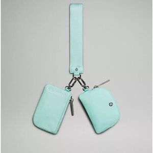 LULULEMON ! Dual Pouch Wristlet